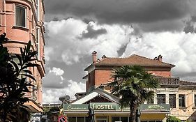 Canarin Hostel